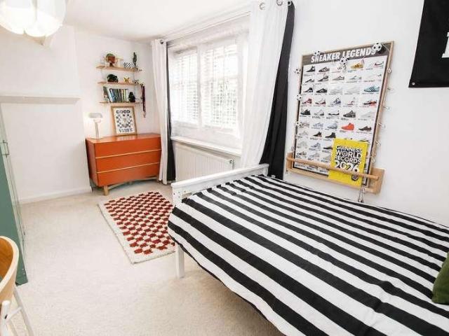 House for sale in Walsden, West Yorkshire