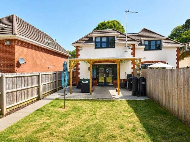 House for sale in Alderholt, Olderholt