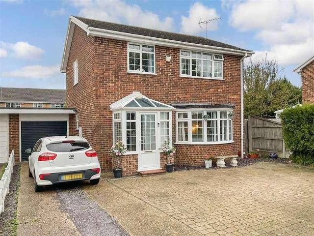 House for sale in Greenhill, Canterbury