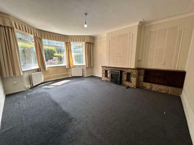 House for sale in Middleton, West Yorkshire