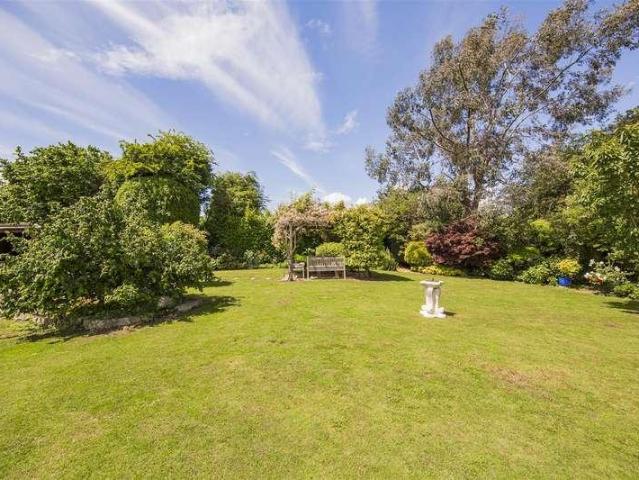 House for sale in Midway, Kent