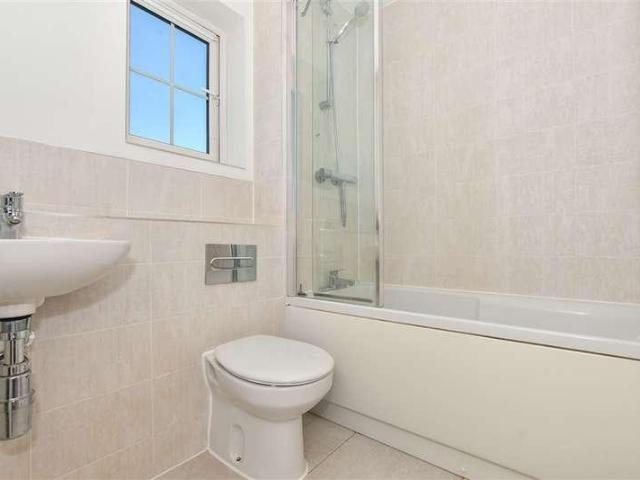 House for sale in Midway, Kent