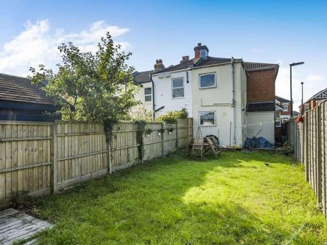 House for sale in Shirley Park, City Of Southampton