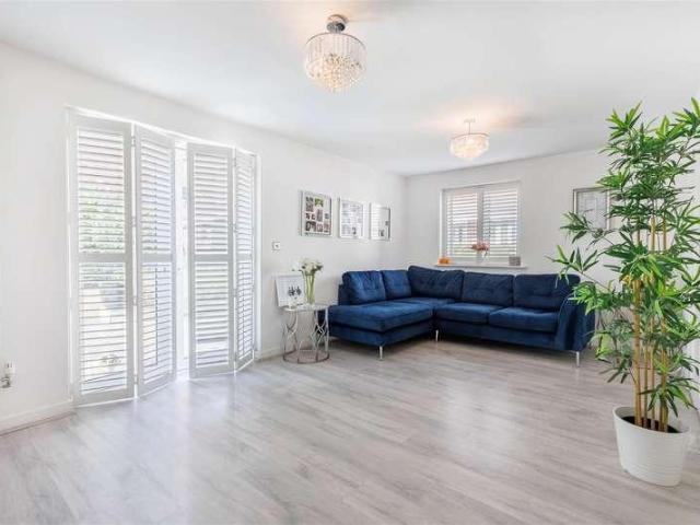 House for sale in Duton Hill, Essex
