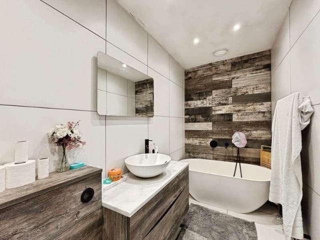 House for sale in Newtown, Falcon Lodge