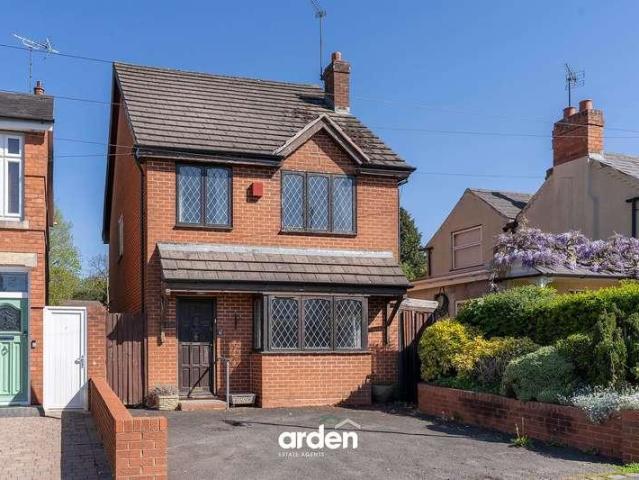 House for sale in Bromsgrove, Worcestershire