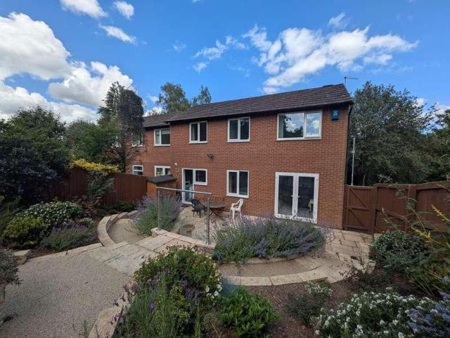 House for sale in Watergate, Devon