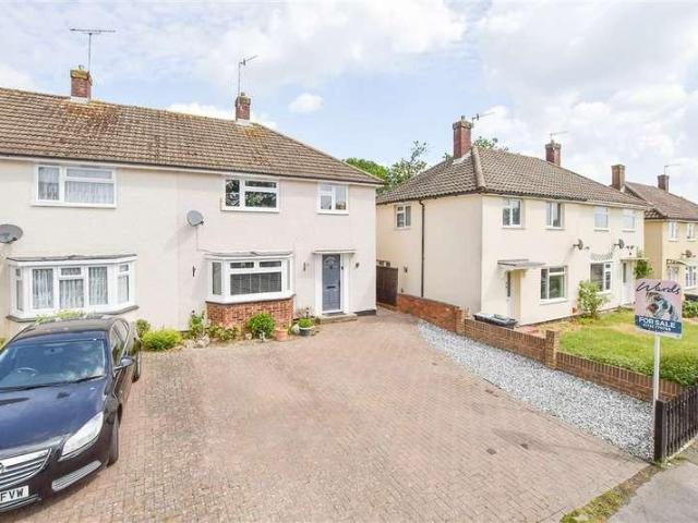 House for sale in Trench Wood, Bourne Vale