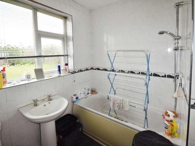 House for sale in Seacroft, Belleau