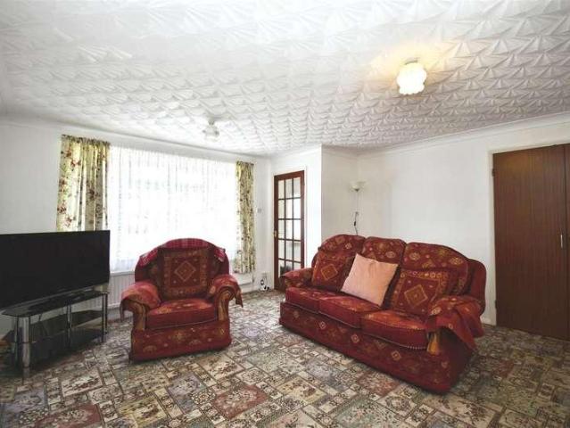 House for sale in Bransholme, Spring Cottage
