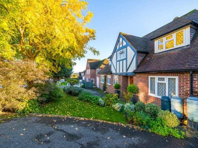 House for sale in Batchworth