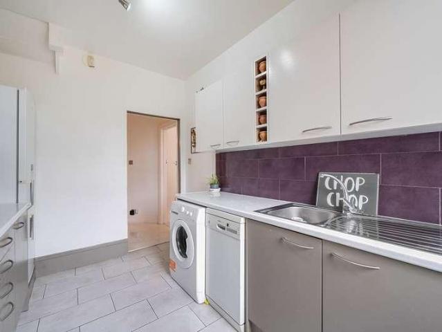 House for sale in Wealdstone, Greater London