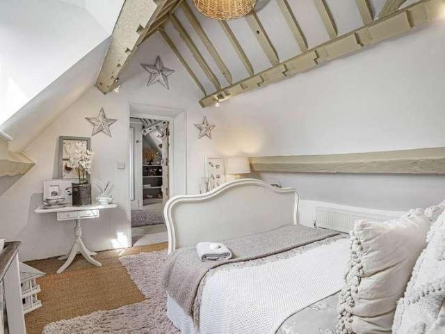 House for sale in Minchinhampton, School House