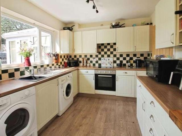 House for sale in Micklefield, West Yorkshire