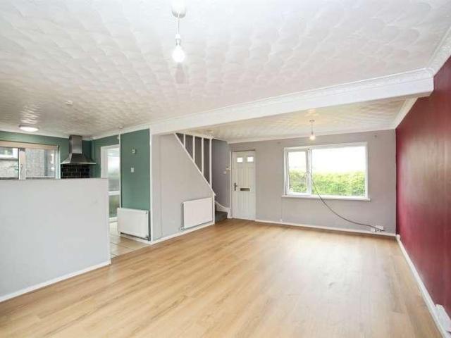House for sale in Llantwit Fardre, Church Village