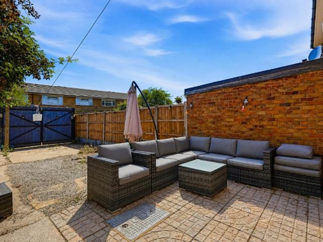 House for sale in Tilbury, Essex