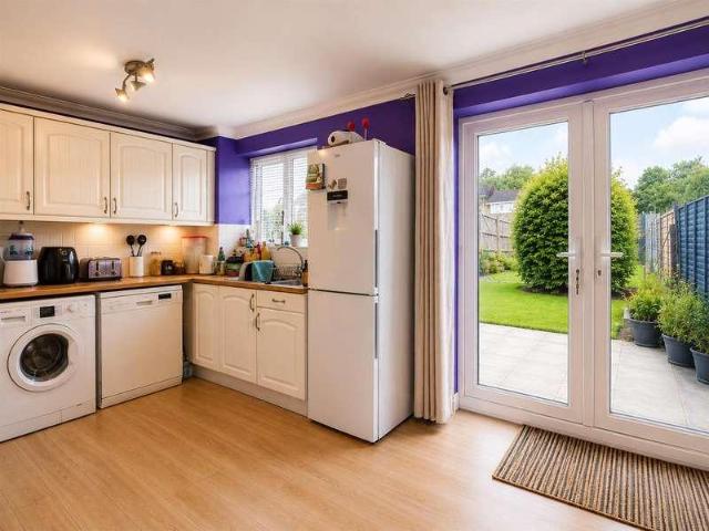 House for sale in Woodhall Farm, Pouchen End