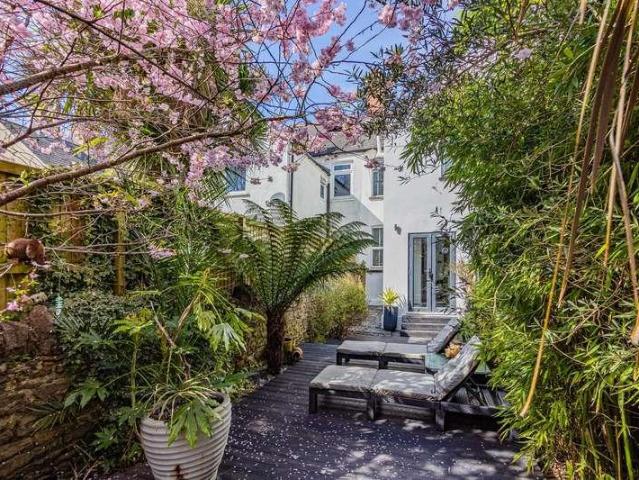 House for sale in Barry, Wales