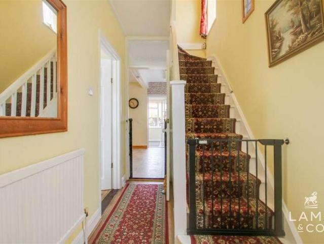 House for sale in Dale Hill, Essex
