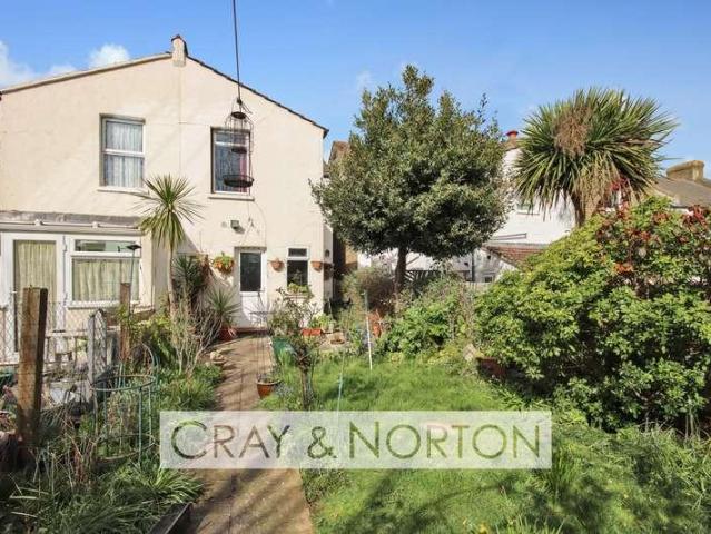House for sale in London Borough of Croydon, Greater London