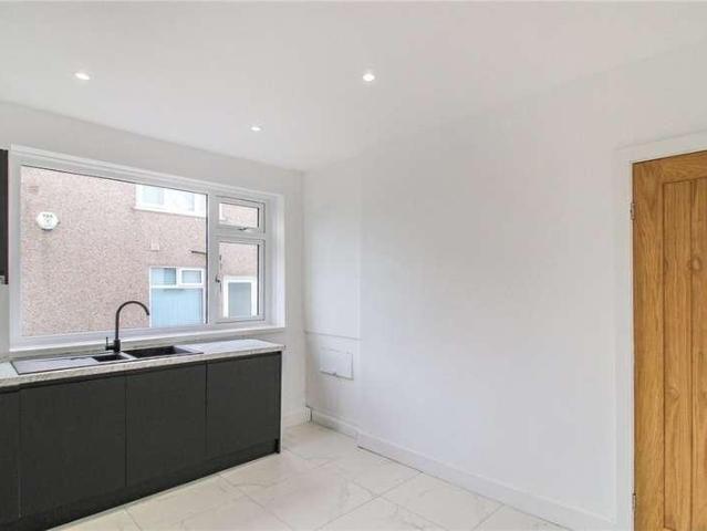 House for sale in Bramhope, West Yorkshire
