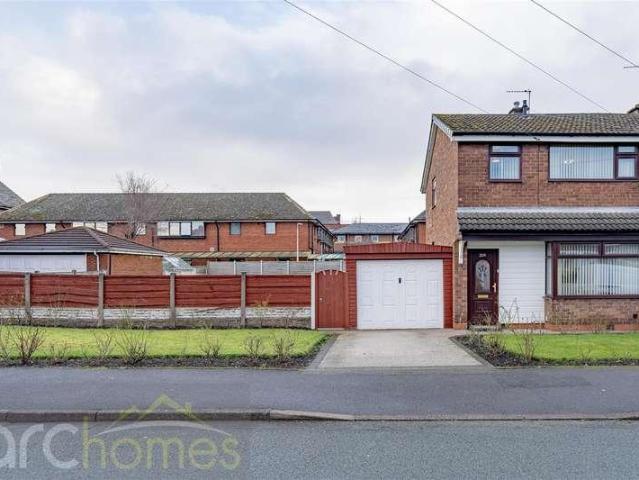 House for sale in Lilford, Wigan