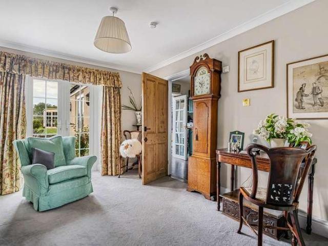 House for sale in Fossebridge, Gloucestershire