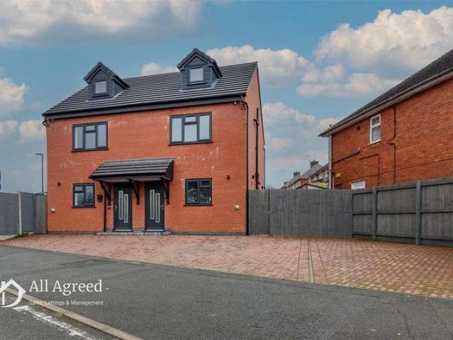 House for sale in Kedleston, East Midlands