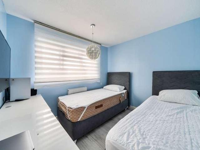 House for sale in Greater London