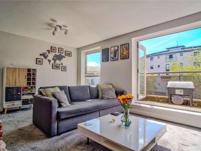 House for sale in Okus, Swindon