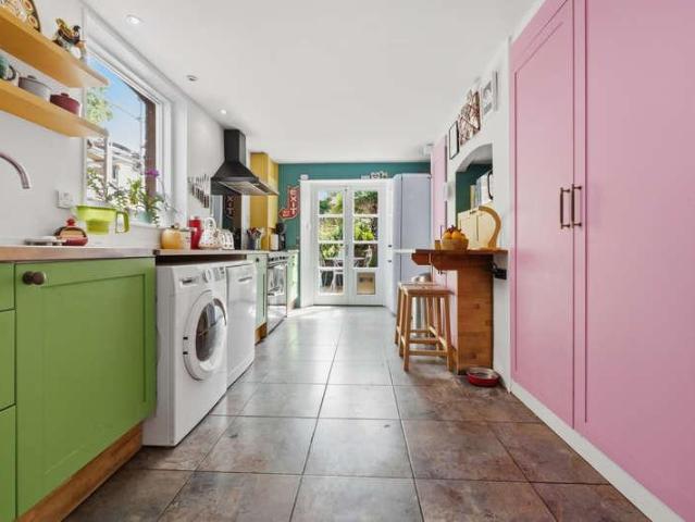 House for sale in Martyrs Field, The Bridge