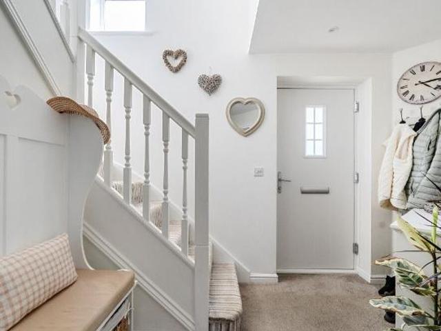 House for sale in Barton Stacey, Hampshire