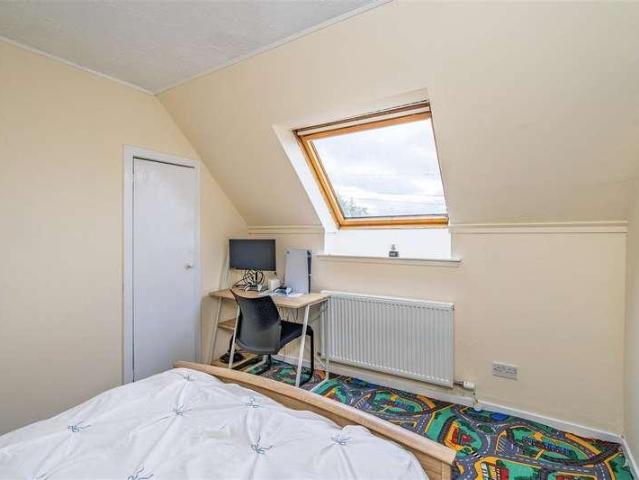 House for sale in Fauldhouse, Scotland