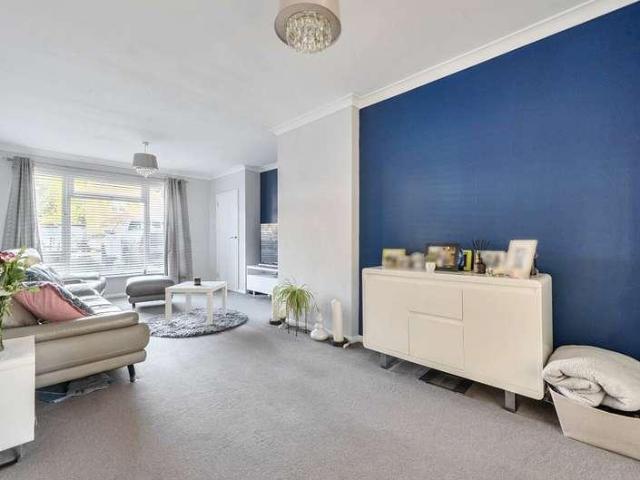 House for sale in Dedworth, Windsor