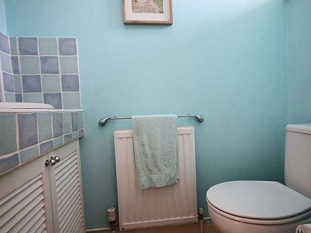 House for sale in Tedfold, Horsham