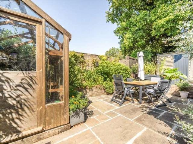 House for sale in Petersfield, Bolton Low Houses