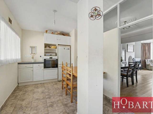 House for sale in Hornsey, Greater London