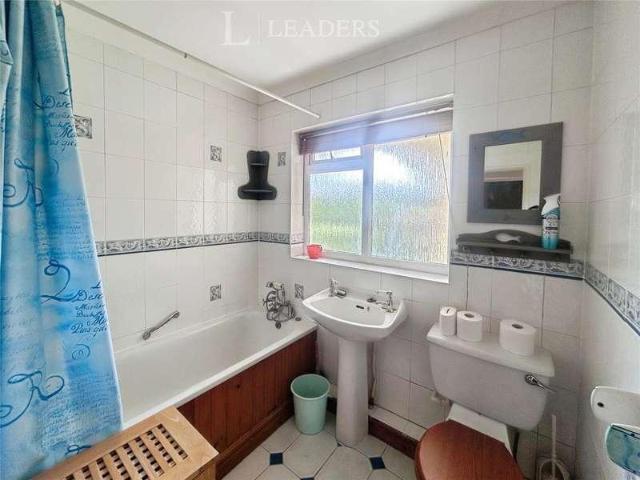 House for sale in Spring Vale, Hampshire