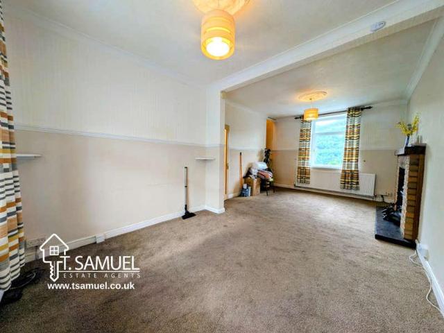 House for sale in Miskin, Wales