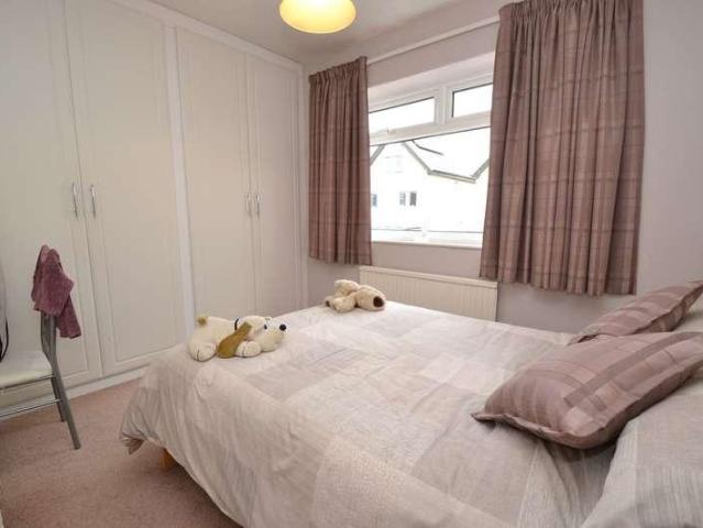 House for sale in Wrose, West Yorkshire