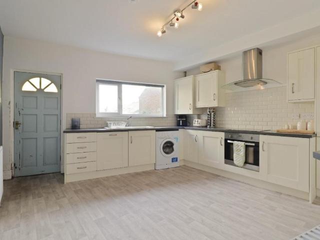 House for sale in Crookes, South Yorkshire