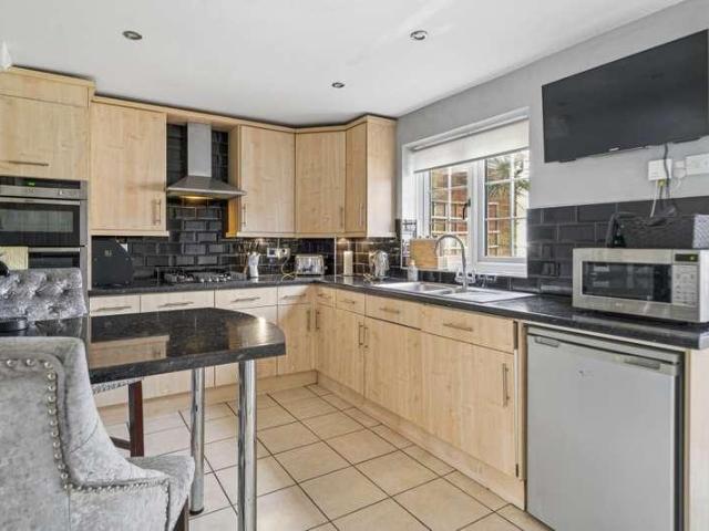 House for sale in Chalfont St. Peter, Denham