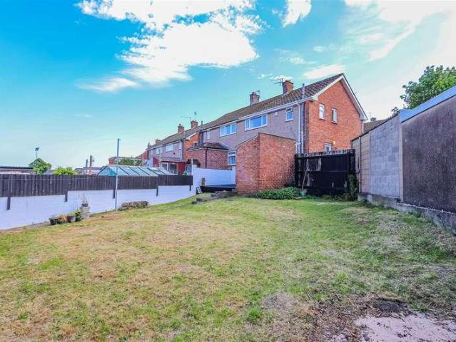 House for sale in Gibbonsdown, Barry