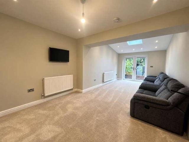 House for sale in Heald Green, Stockport