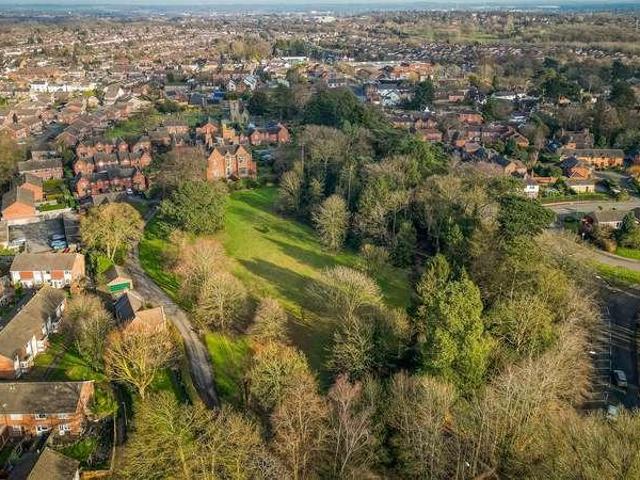House for sale in Mickleover, East Midlands