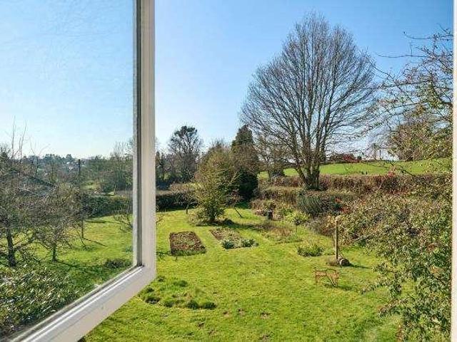 House for sale in King's Thorn