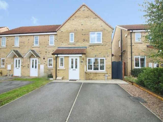 House for sale in Sherburn in Elmet, York and North Yorkshire