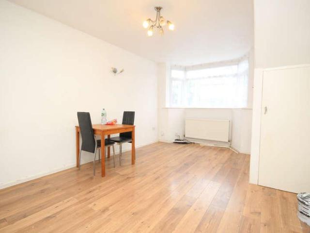 House for sale in Alperton, Greater London