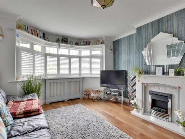 House for sale in London Borough of Lewisham, Greater London