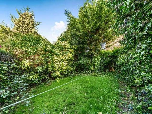 House for sale in West Finchley, Greater London